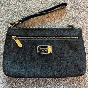 Michael Kors wristlet